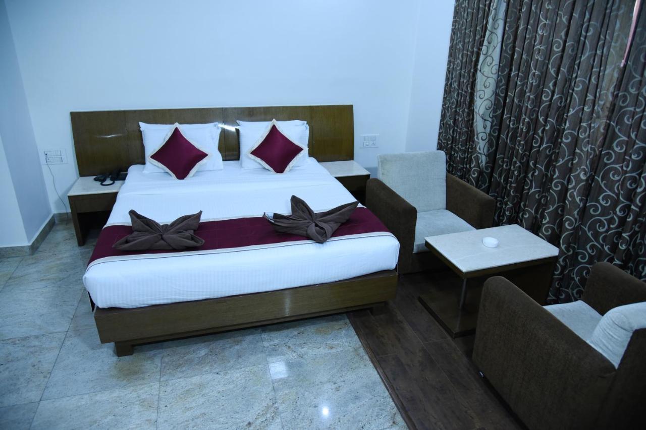 Hotel Sarayu Hasszan Kültér fotó